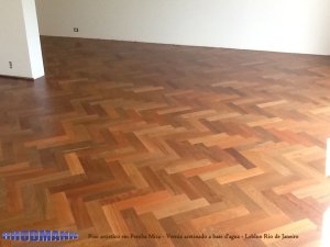 Piso-artistico-de-Peroba-Mica-300x225 