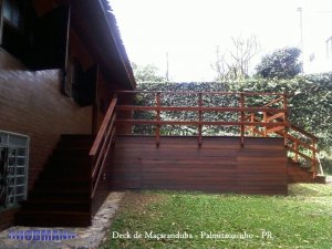 Deck-de-macaranduba-Palmitaozinho-PR-300x225 